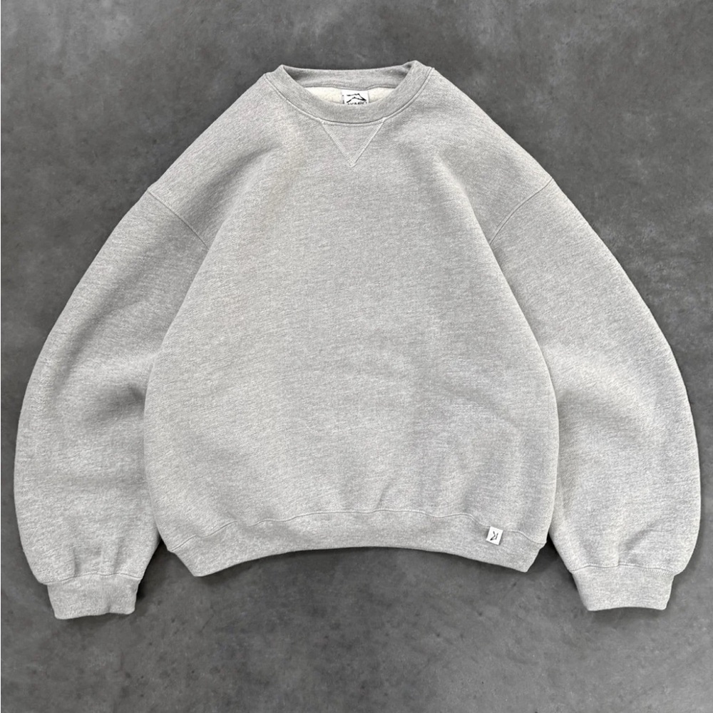Akimbo Club - M sweatshirts